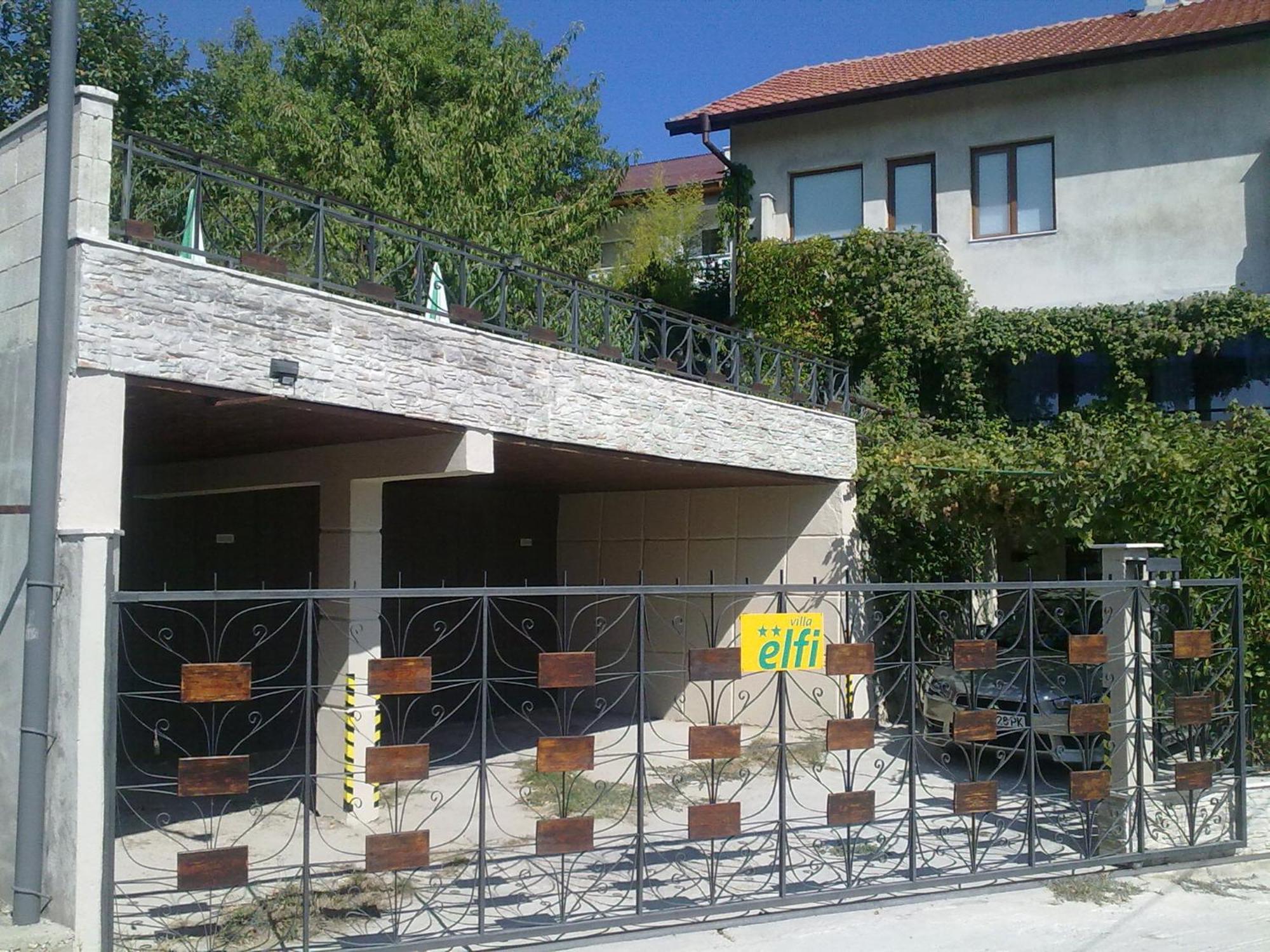 גולדן סנדס Villa Elfi מראה חיצוני תמונה